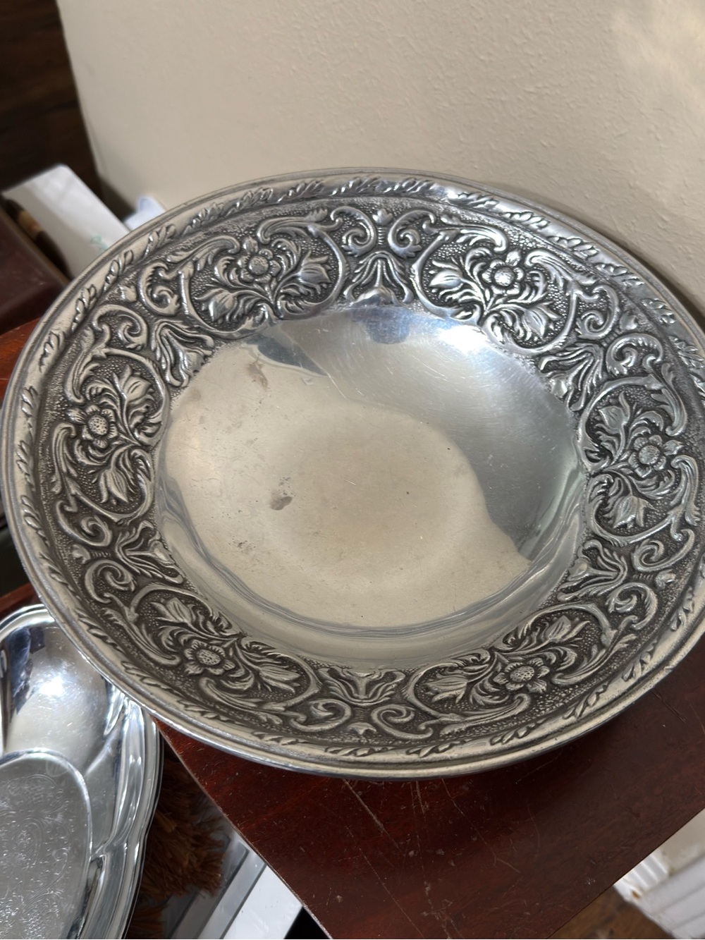 Vintage Wilton Armetale "William & Mary" 13" Bowl